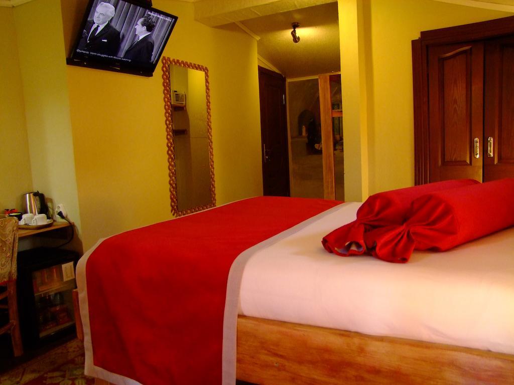 Hotel Ishakpasa Konagi Istambul Quarto foto