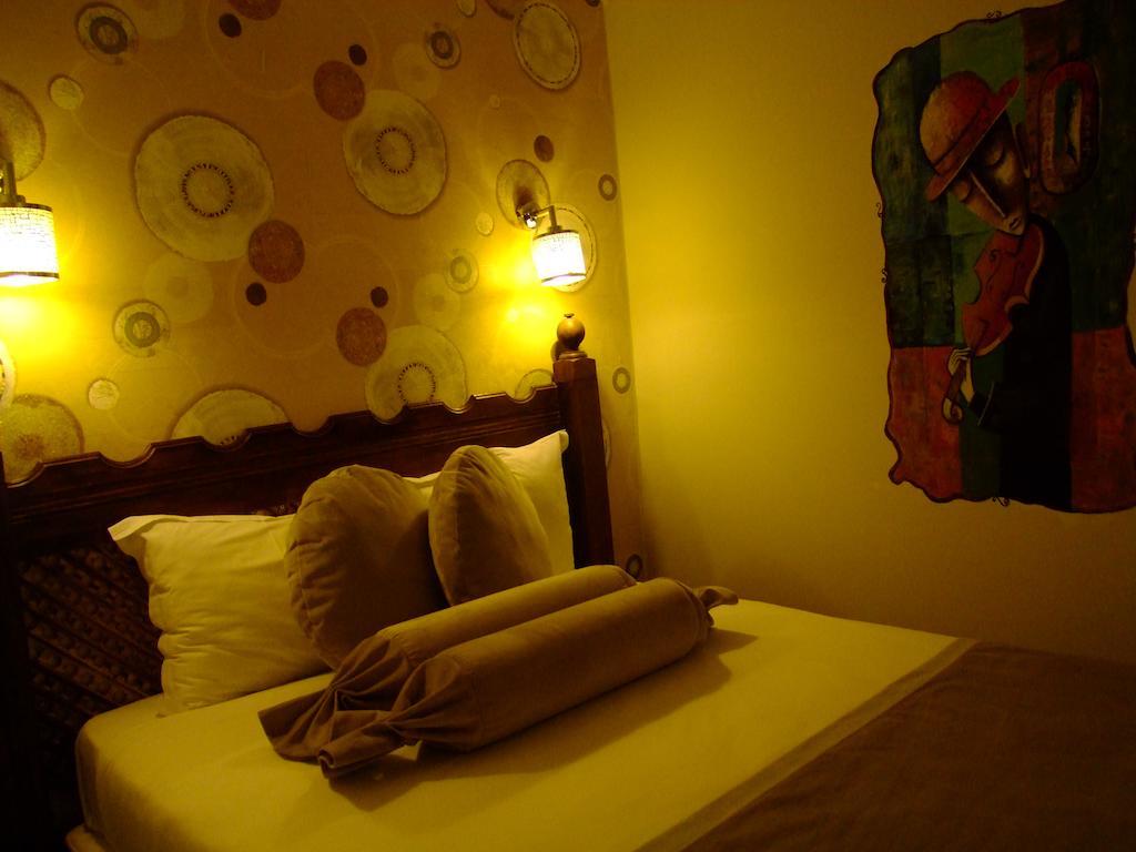 Hotel Ishakpasa Konagi Istambul Quarto foto