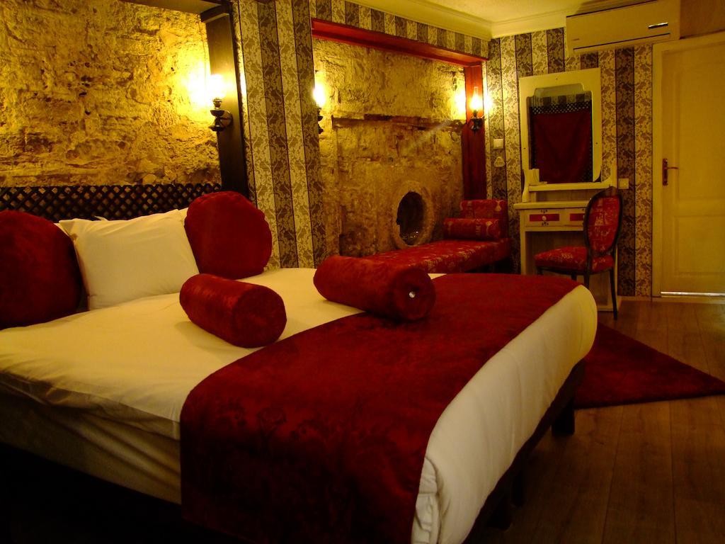 Hotel Ishakpasa Konagi Istambul Quarto foto