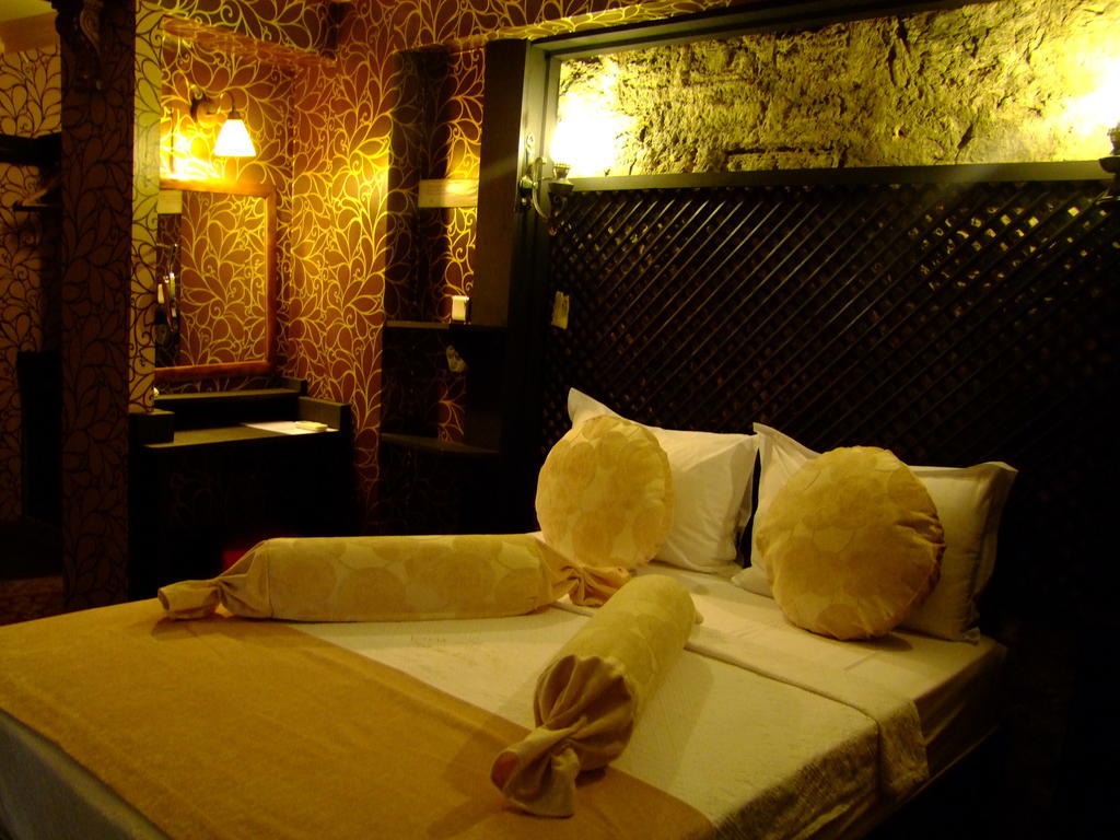 Hotel Ishakpasa Konagi Istambul Quarto foto